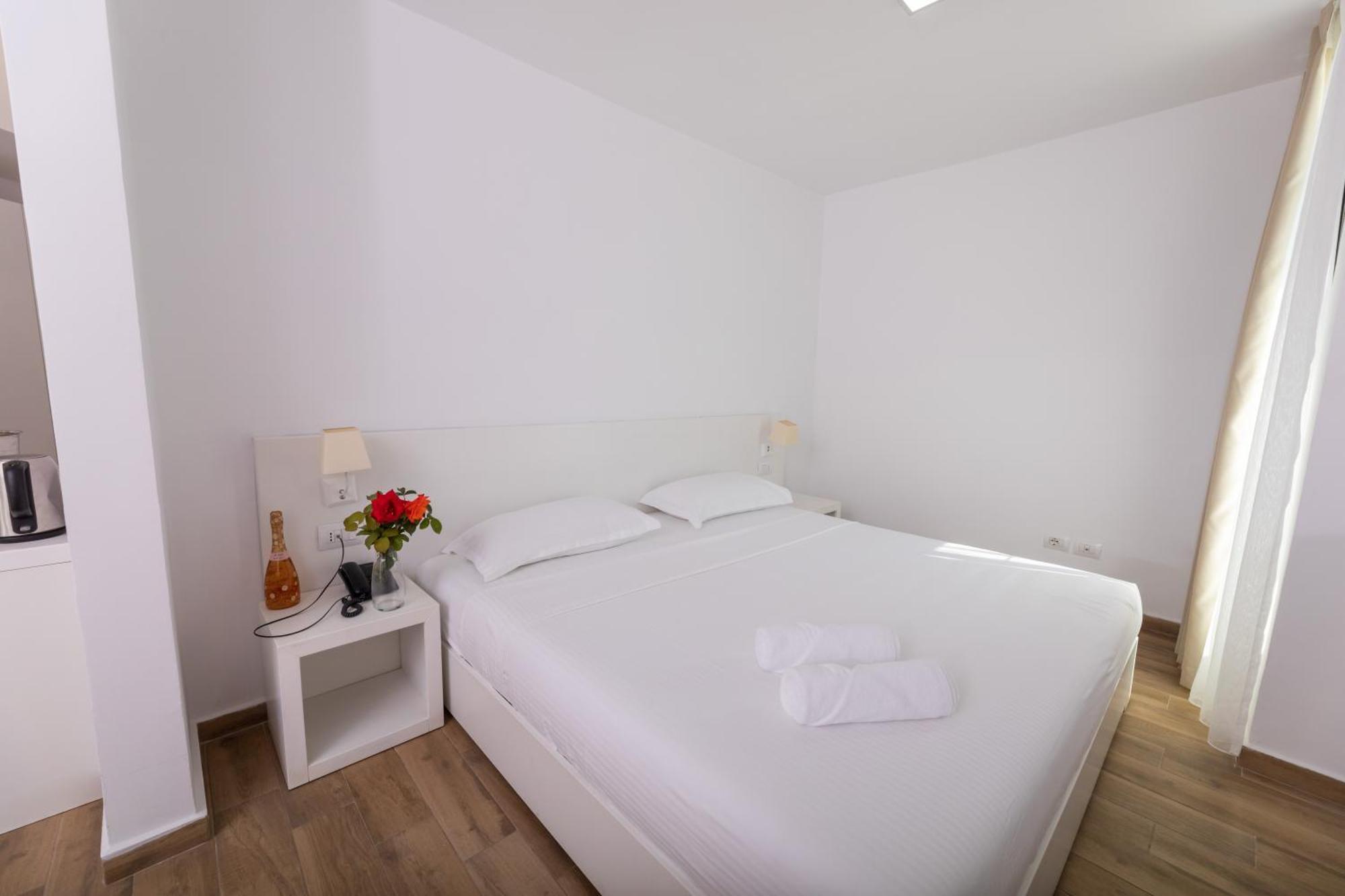 Hotel Prestige